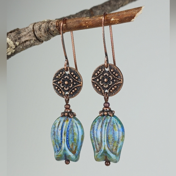 HAND CRAFTED Blue Artisan Glass Flower Rustic Copper Dangle Earrings - Picture 2 of 7